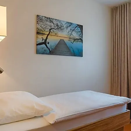 Falkenhagen Hotel 3*